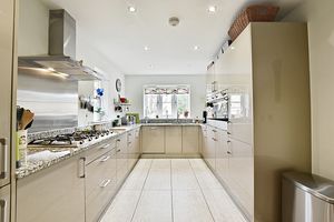 Photo 9- click for photo gallery